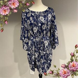 Aakaa long sleeve floral navy mini dress with thin belt size Medium